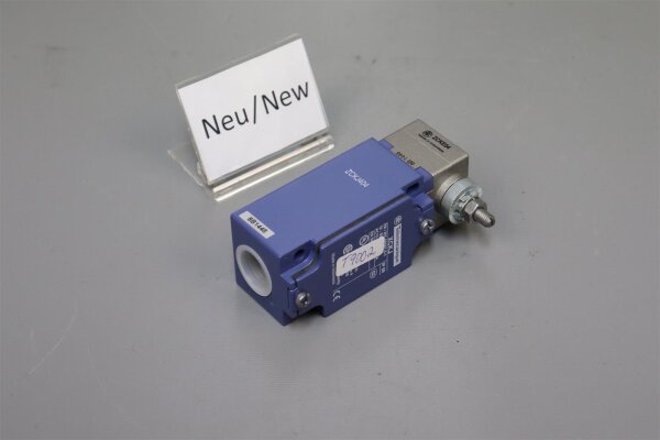 Telemecanique XCK-J404 + ZCK-04 Schalter unused